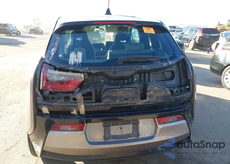 2015 BMW I3 Base W/Range Extender z USA, uszkodzony, nr VIN WBY1Z4C51FV502194